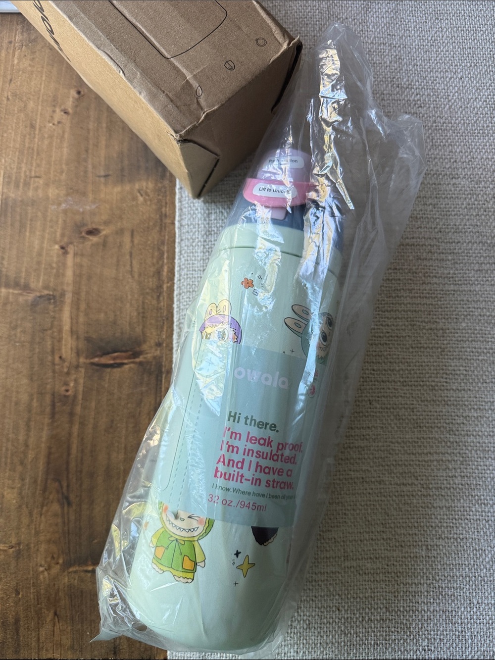 Owala FreeSip X Labubu Collection 32oz Bottle - Picture 4 of 5